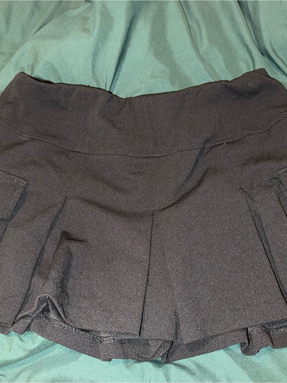 Women’s Black Pleated Skort